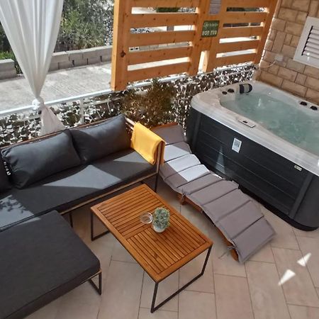 Holiday Home Peran Grebaštica Eksteriør billede