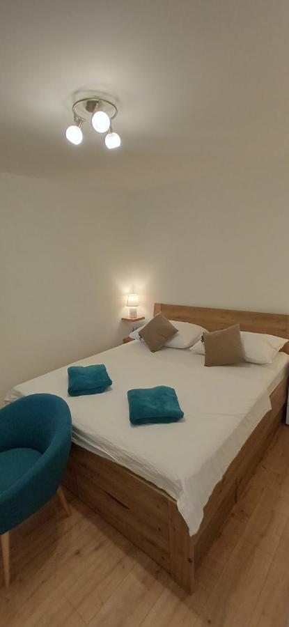 Holiday Home Peran Grebaštica Eksteriør billede
