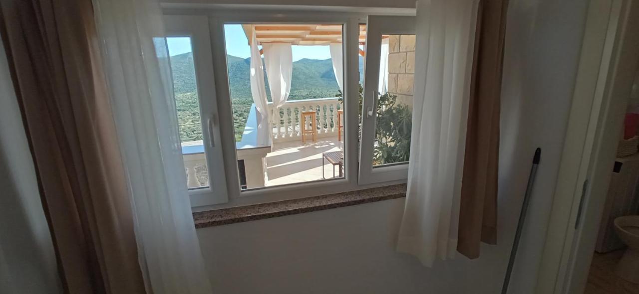Holiday Home Peran Grebaštica Eksteriør billede
