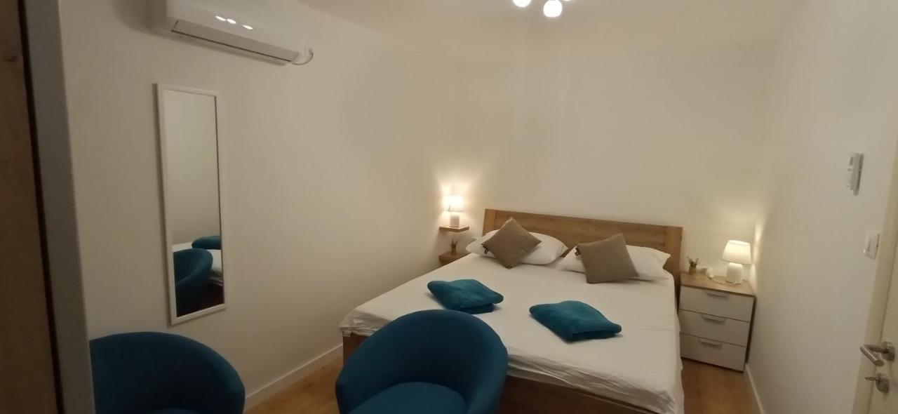 Holiday Home Peran Grebaštica Eksteriør billede