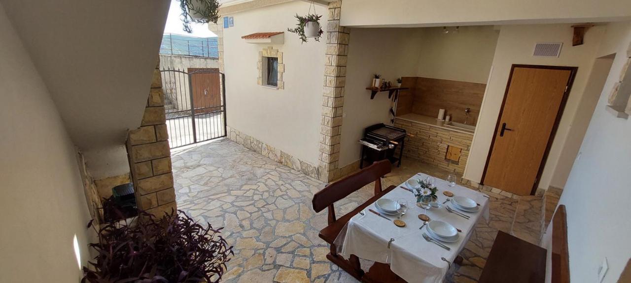 Holiday Home Peran Grebaštica Eksteriør billede