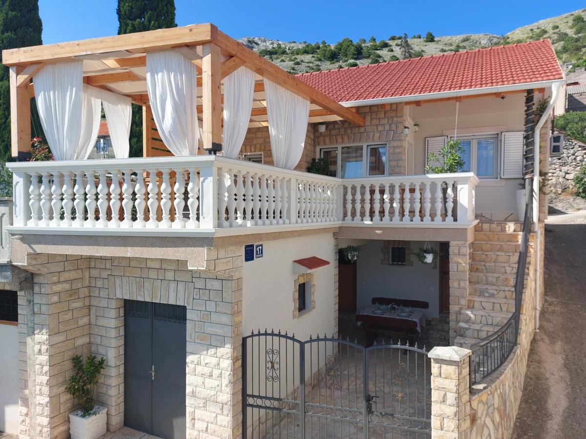 Holiday Home Peran Grebaštica Eksteriør billede