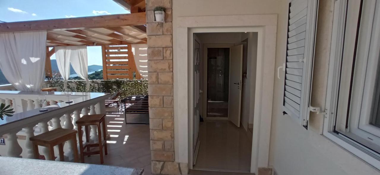 Holiday Home Peran Grebaštica Eksteriør billede
