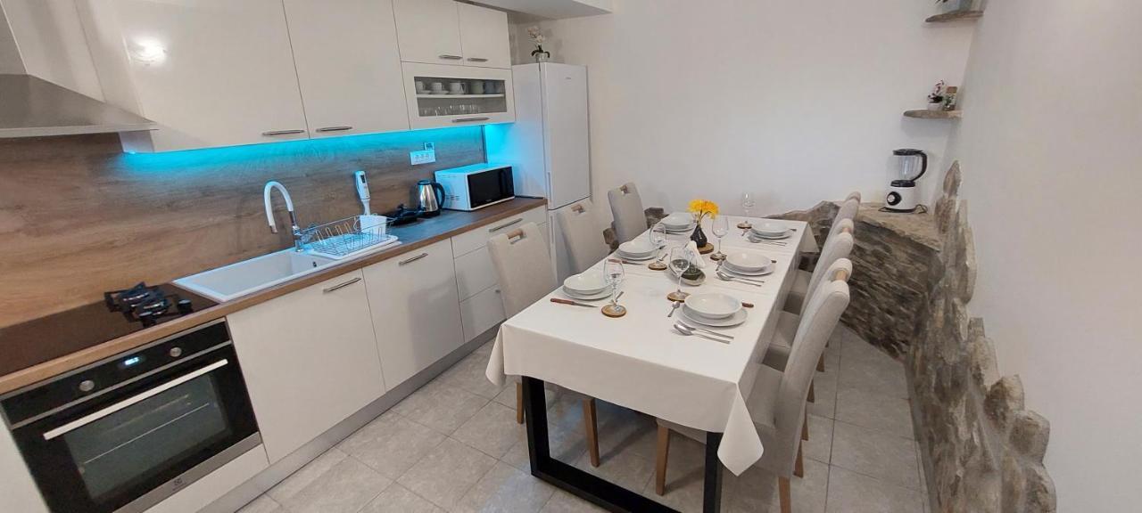 Holiday Home Peran Grebaštica Eksteriør billede