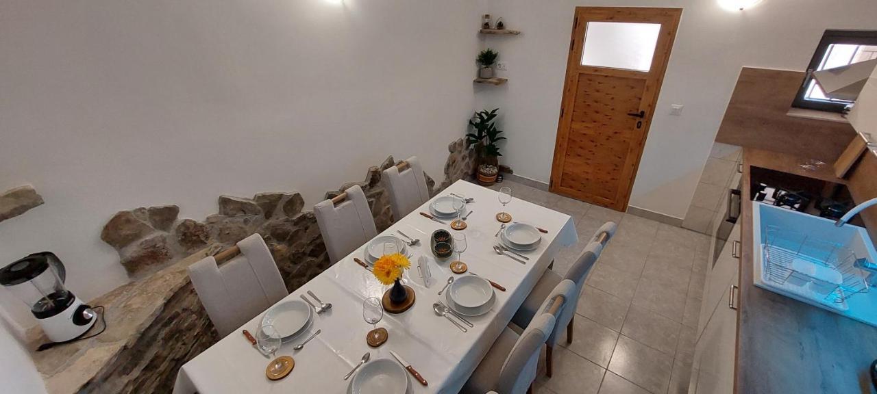Holiday Home Peran Grebaštica Eksteriør billede