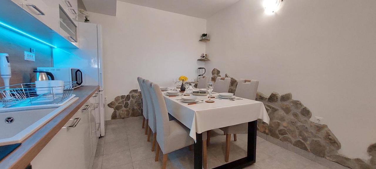 Holiday Home Peran Grebaštica Eksteriør billede