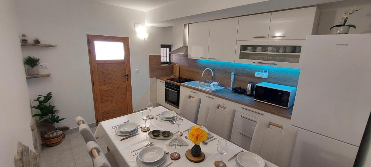 Holiday Home Peran Grebaštica Eksteriør billede